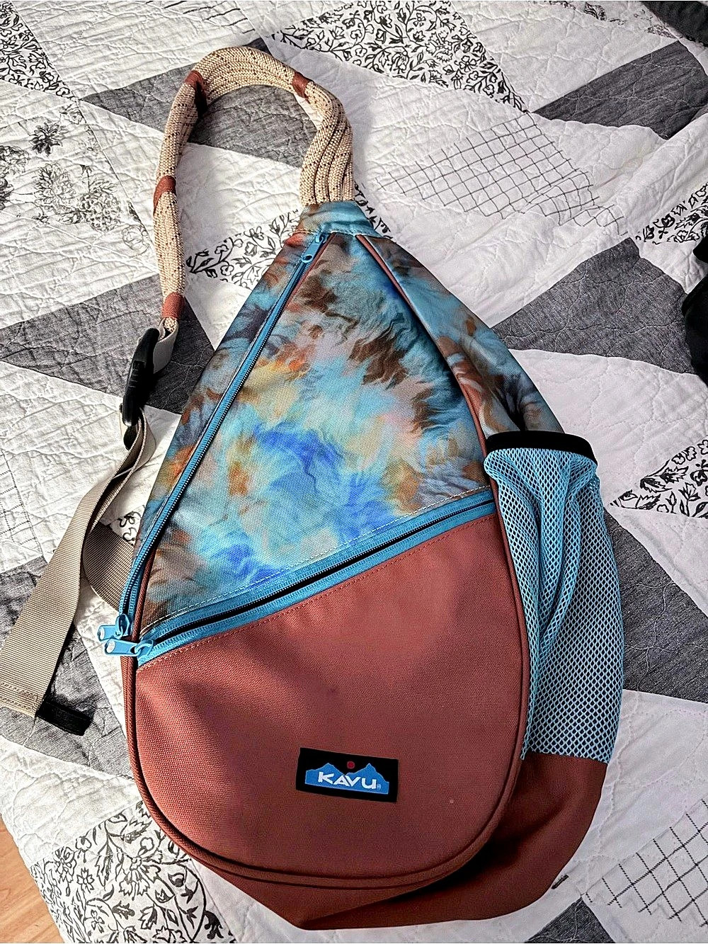 KAVU Original Rope Bag Sling Backpack Brown & Blue
